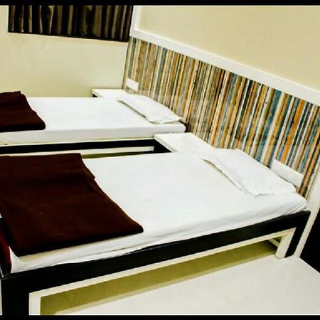 Hotel Oberoi Ahmednagar Extérieur photo