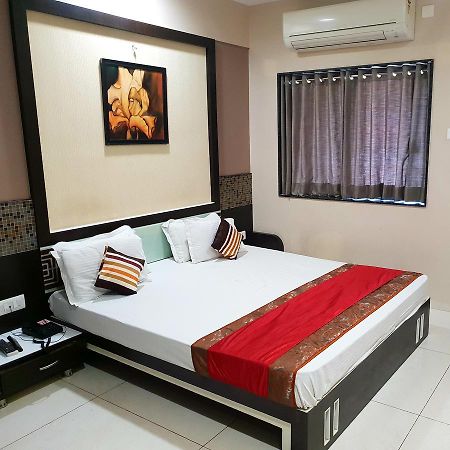 Hotel Oberoi Ahmednagar Extérieur photo