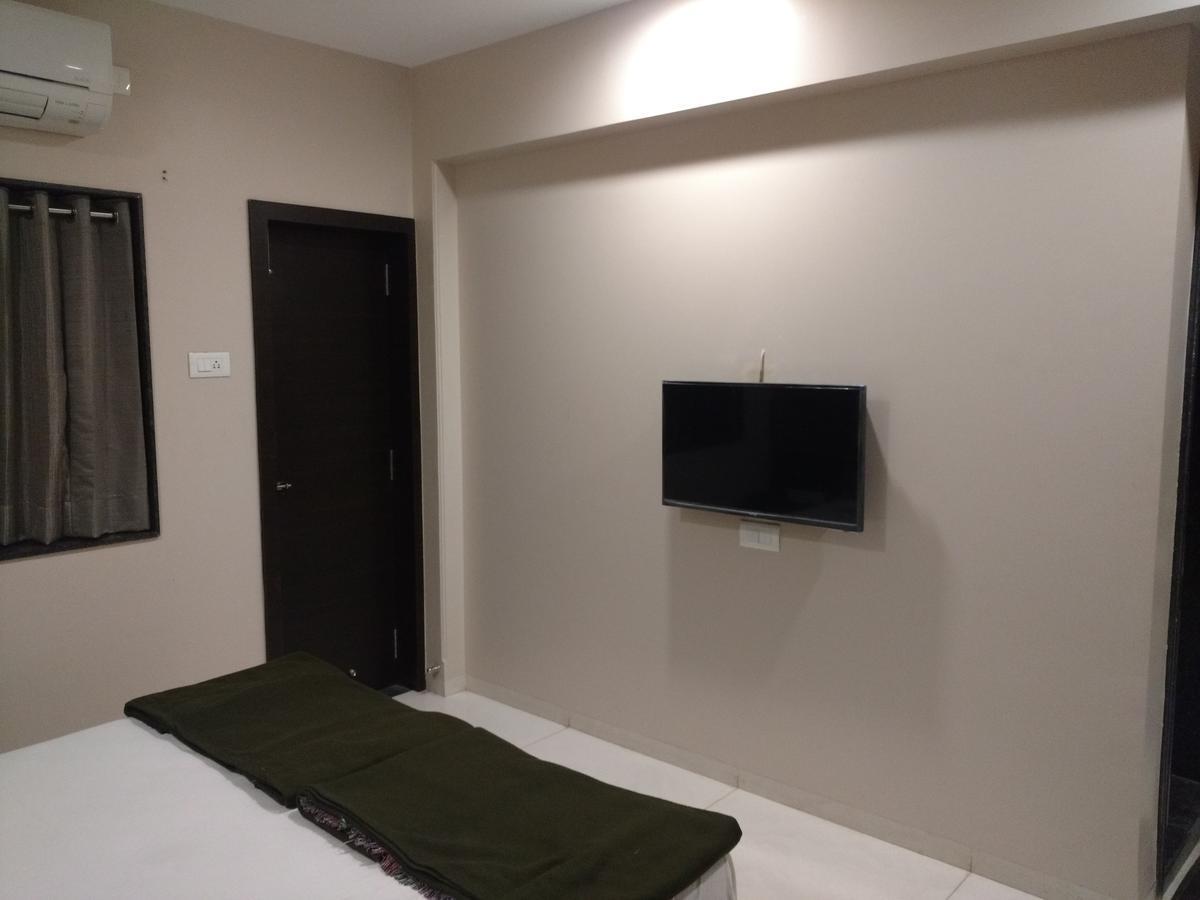 Hotel Oberoi Ahmednagar Extérieur photo
